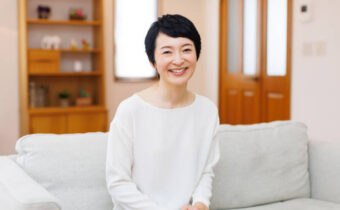 入れ歯の種類とは？材質の特徴と、合わないと感じたときの対処法について解説